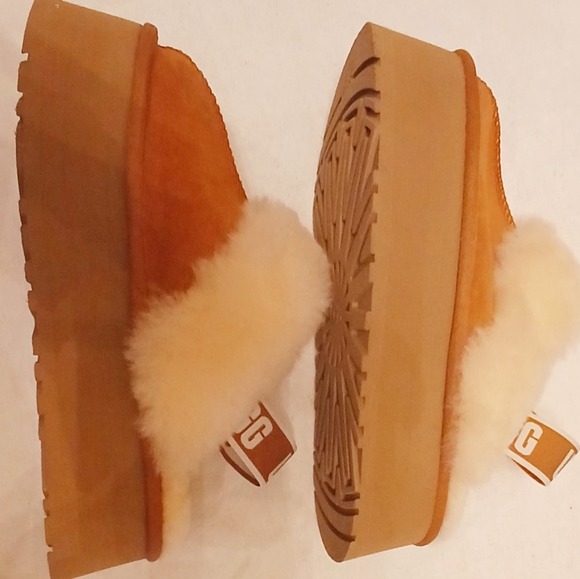 UGG Funkette Slipper, Chestnut, Size 8, *Brand New-Never Worn* (no box) - Picture 8 of 14